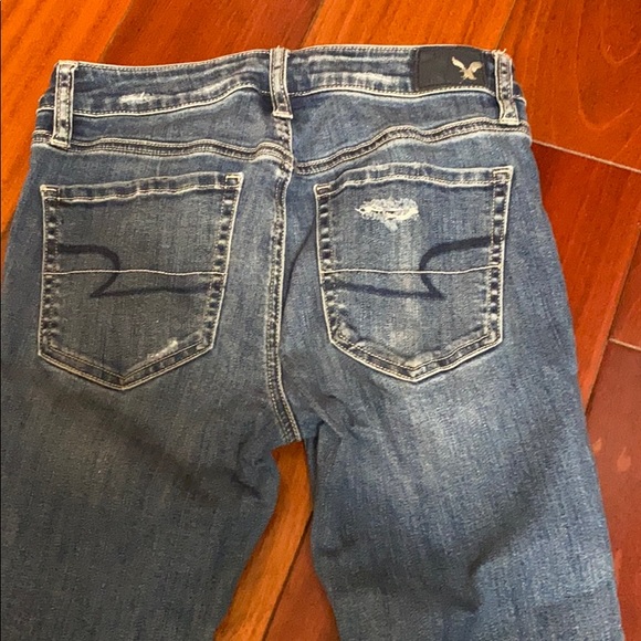 Distressed Jeans - Picture 3 of 6